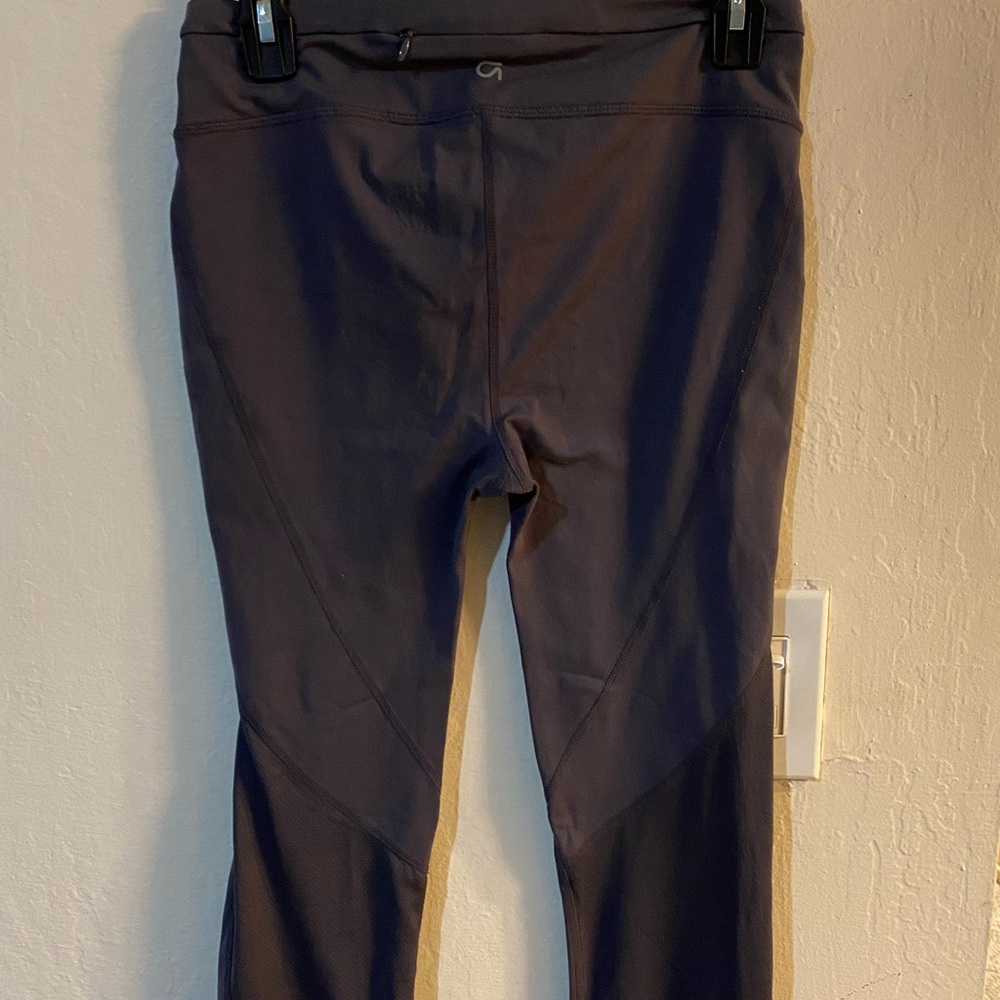 Workout pants - Picture 2 of 3